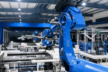 Robot do załadunku i rozładunku elementów obrabianych CNC
